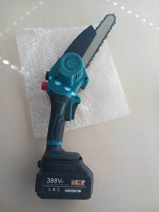 8-инчова /20.32см/ Мини Акумулаторна Резачка  с омасляване Podofo.