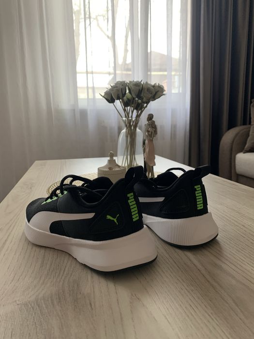 Puma кроссовки детские