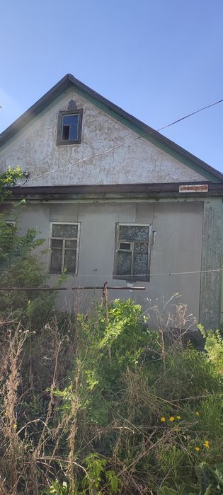Продам дом на узинке.