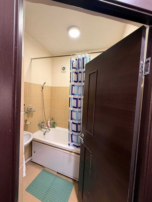 Сергели 3А. 3/4/7. 57 м.кв 3-бекат ор. Элит маркет. квартира сотилади.