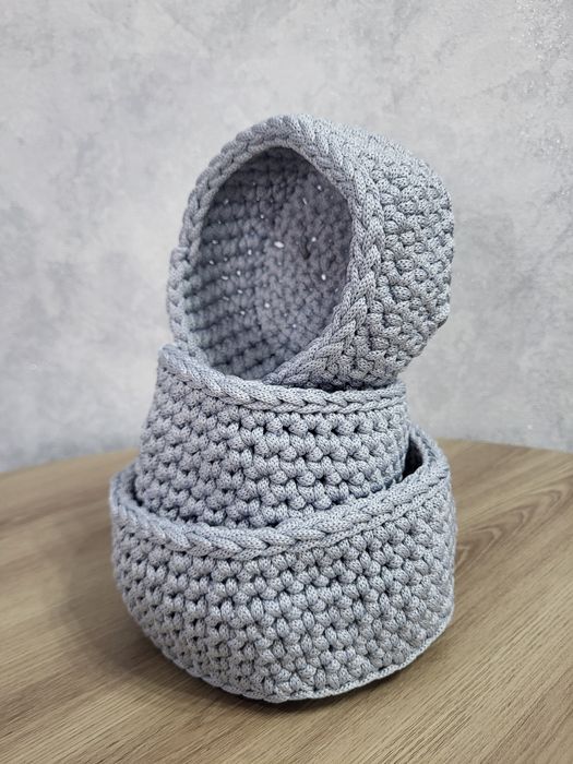 Вязаные корзинки