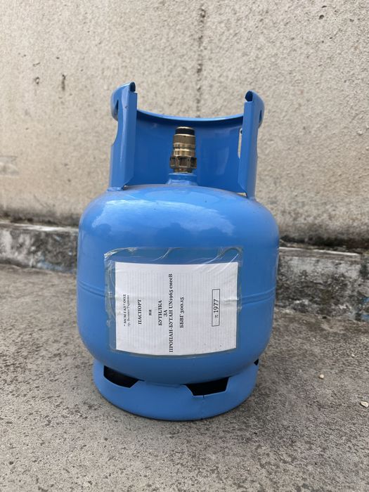 Продавам газови бутилки