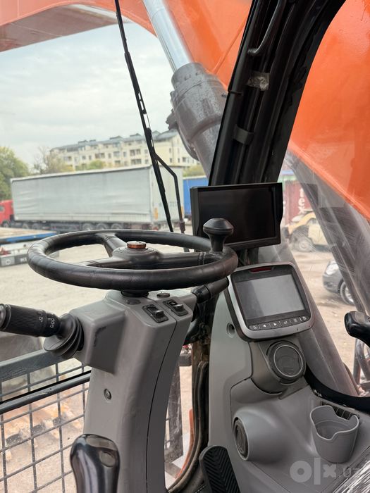 Doosan 210 экскаватор