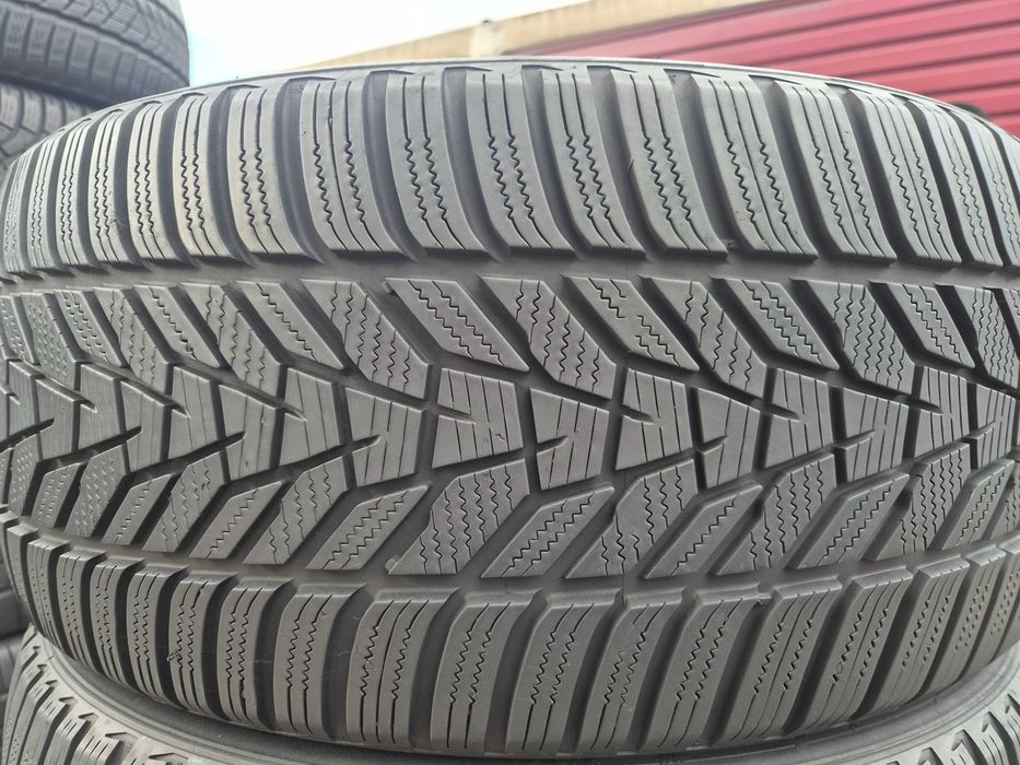 2 Anvelope M+S IARNA - 255/40/20 101W - HANKOOK - CA UNELE NOI - DOT 2024