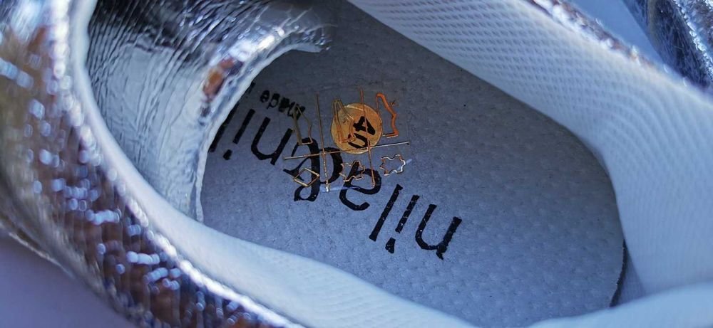 Оригинални маркови дамски сникърси / маратонки NILA & NILA - 40 номер