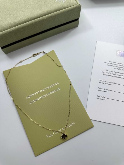 Colier MINI Van Cleef & Arpels Gold 18K Gray