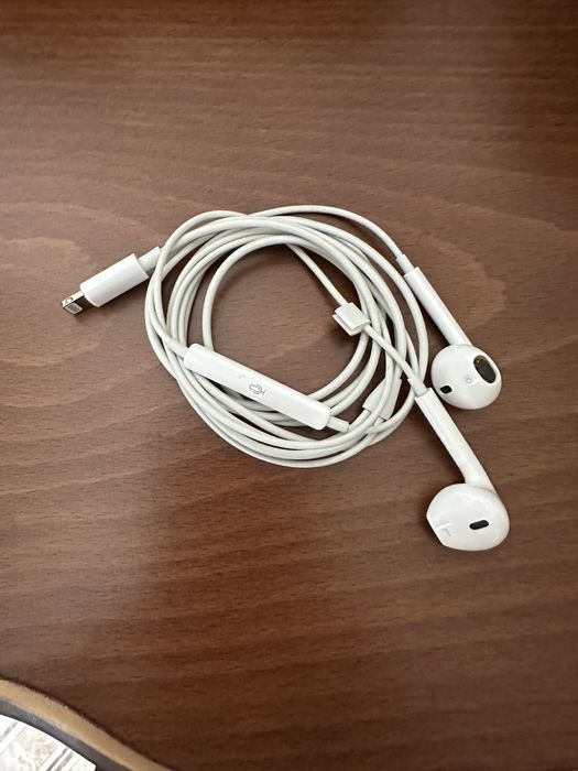 iPhone 14 Pro – като нов, с пълен комплект аксесоари