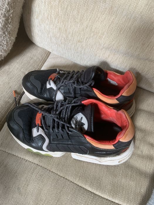 Adidas маратонки