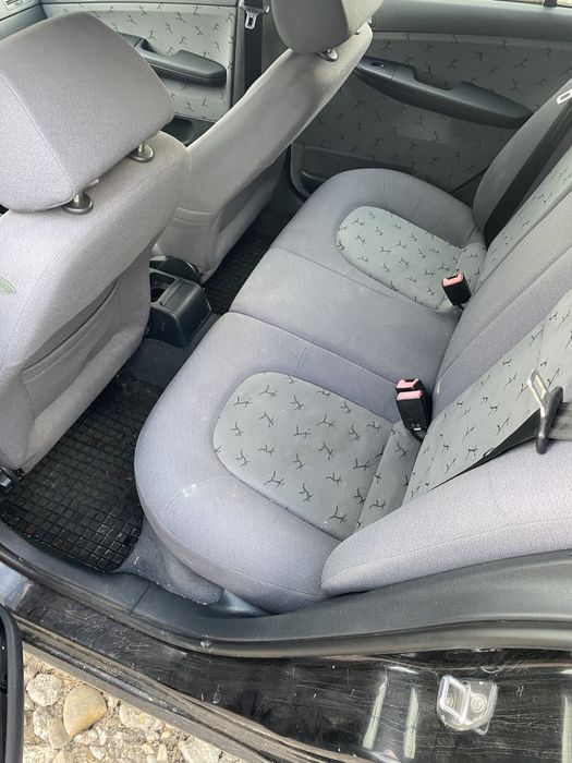 Dezmembrez skoda fabia 1.4 mpi