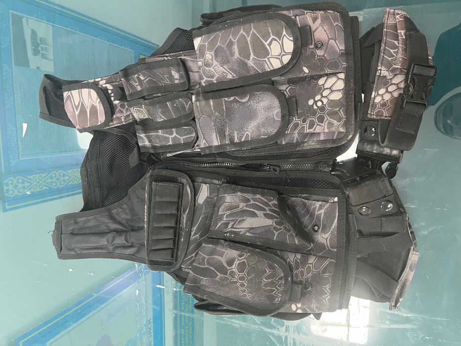 Разгрузочный жилет