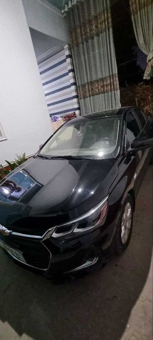 Onix Premier Plus 2024, rangi qora, yurgani 52 000 km