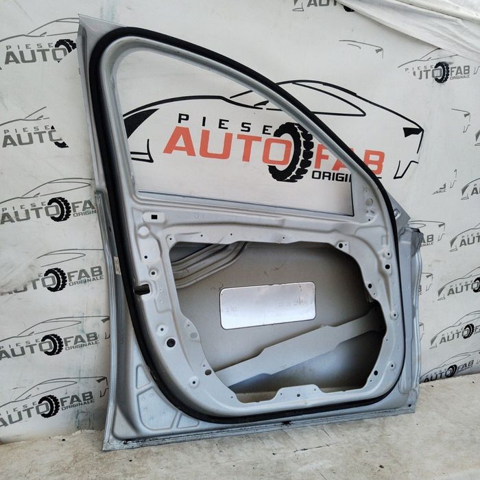 Usa stanga fata Mercedes C-Class W205 an 2014-2015-2016-2017-2018-2019