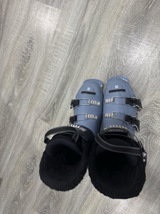 Clapari ca NOI Salomon 23 23.5 275mm marime 36 37 EU