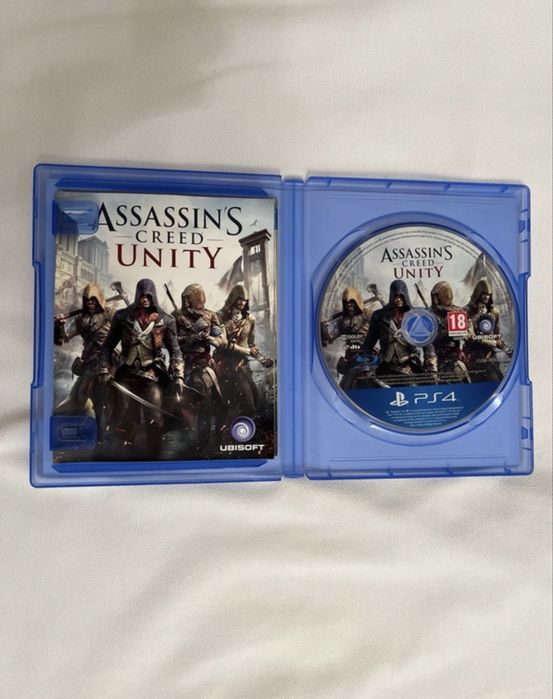 Joc Assassin’s Creed Unity pentru PS4 ca nou, disc fără zgârieturi