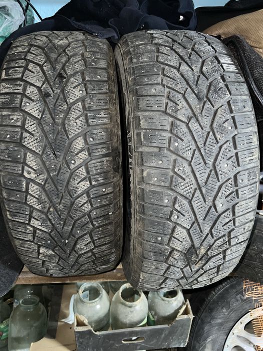 Продам 2шины 25тыс тенге