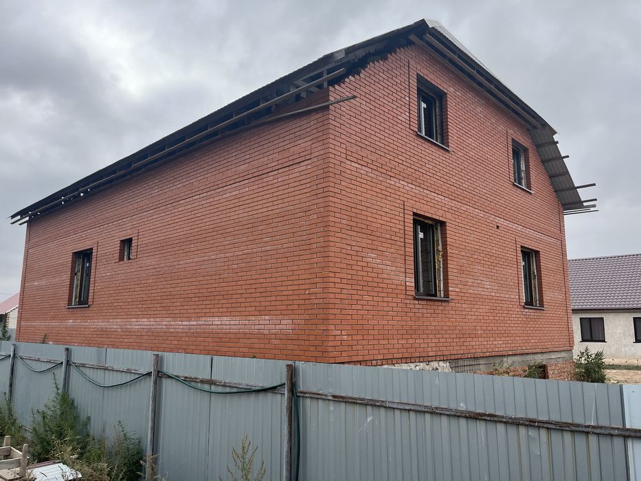 продам большой дом