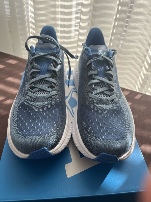 Hoka one one Mach 6
