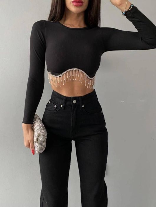 | Топв черном цвете |