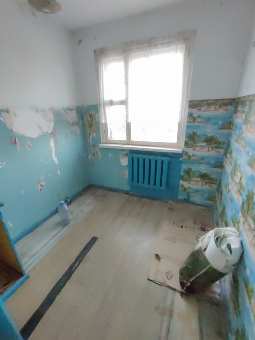 Продается 2-комн (6-50, 5 эт)