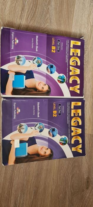 Учебници и учебни тетрадки от различни класове