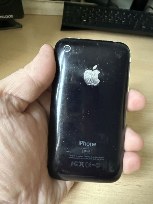 Айфон 3 продам не работает
