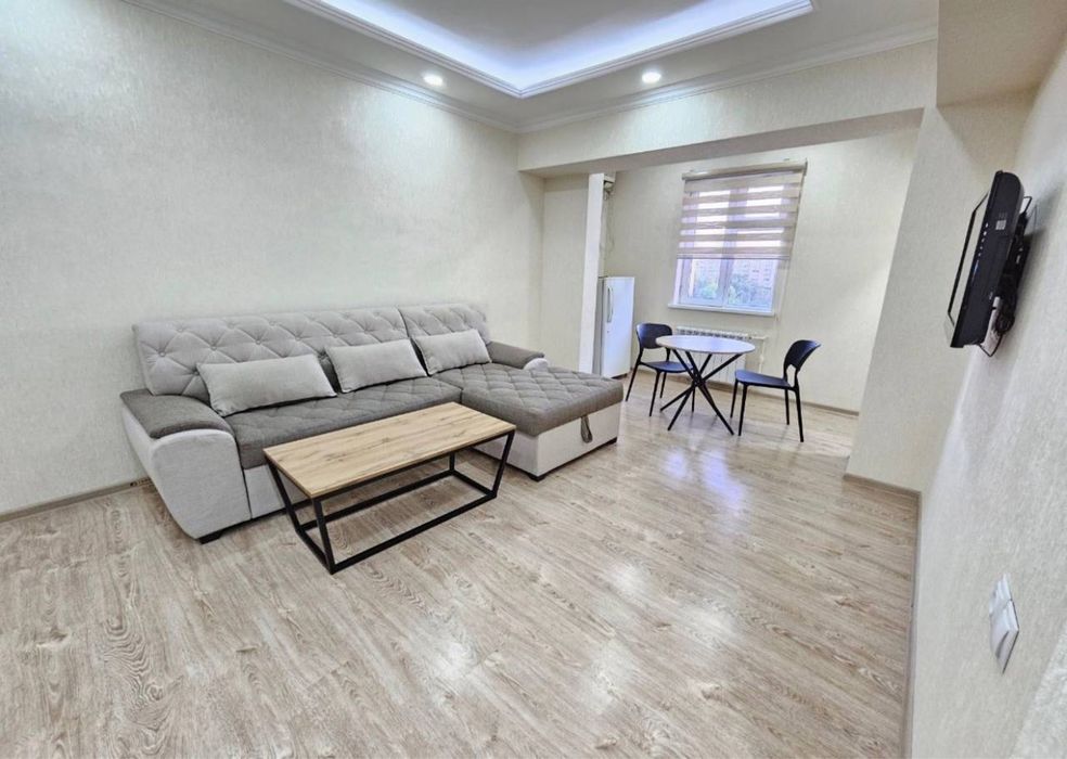 Аренда квартира центр ойбек ц7