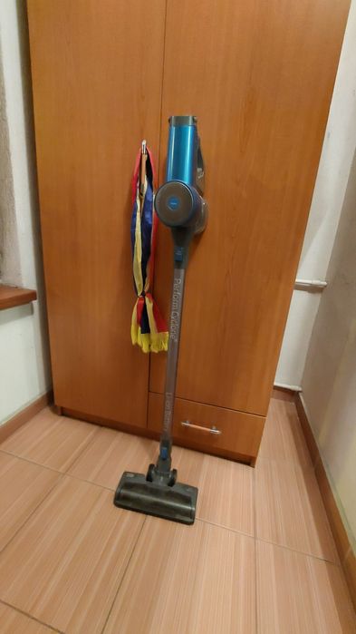 Aspirator vertical BEKO PractiClean VRT82821DV, 0.7l, acumulator 21.6V