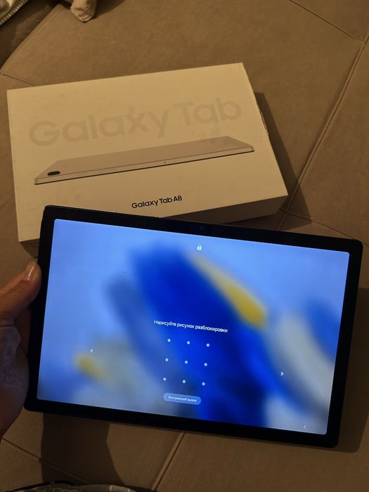 Galaxy Tab A8 продам