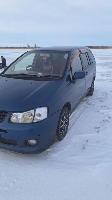 Продам Nissan Liberty