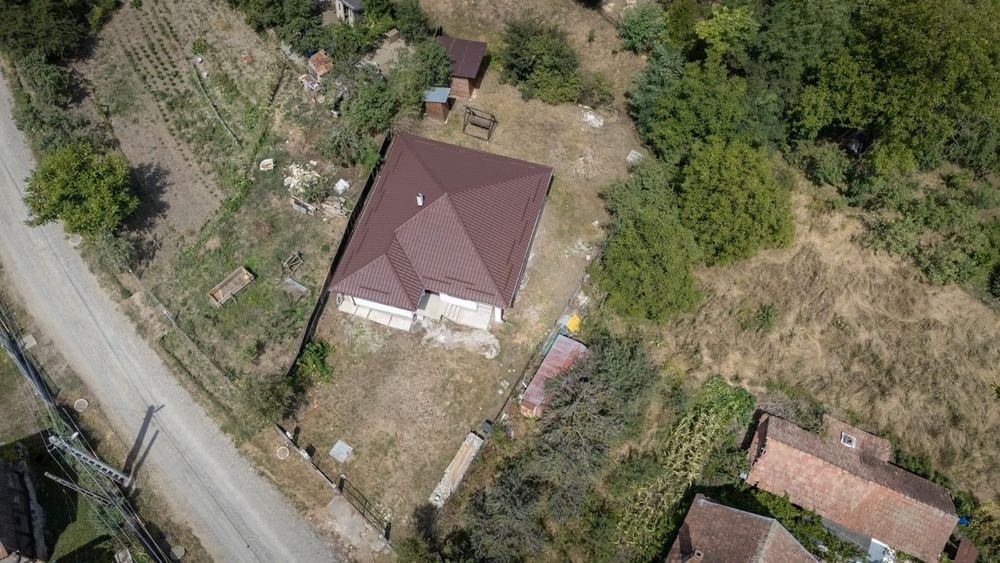 Casa de vânzare pata