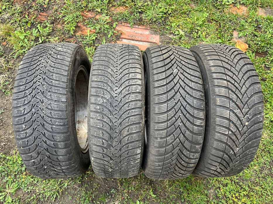 Jante aliaj vw cu cauciucuri iarnă 215. 60.16  99h     5x112