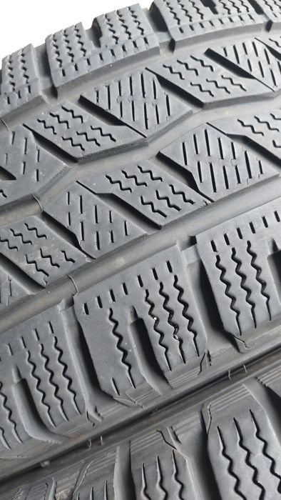 Гуми за Бус 215/65/15 C Hankook Winter I'cept LV 2 броя