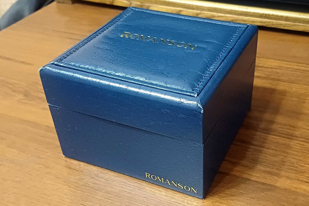Коробки от часов Romanson