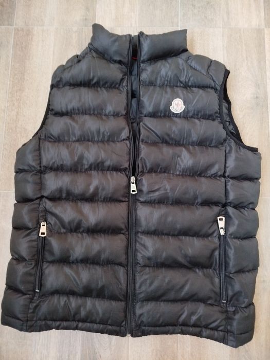 MONCLER  оригинална мъжка топла грейка