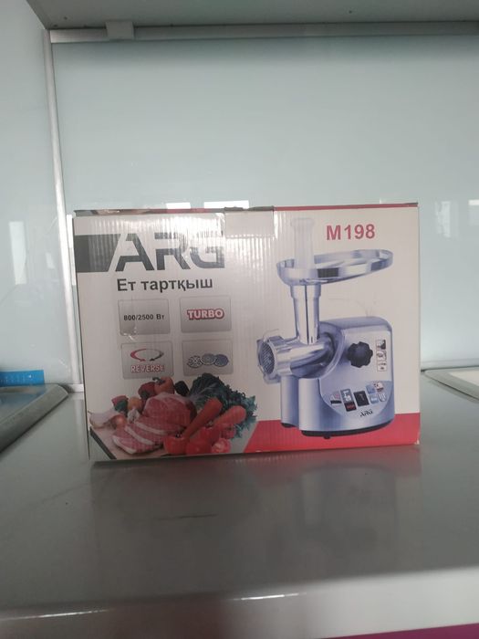 Техника для кухни, электромясорубка.