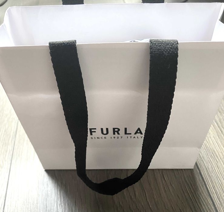Дамски колан FURLA - нов