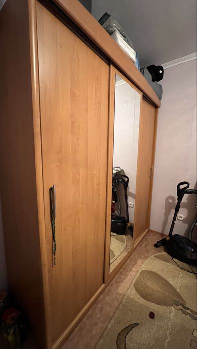 Шкаф-купе для одежды и белья