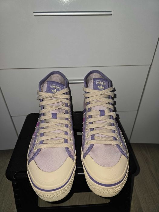 Лилави кецове Adidas