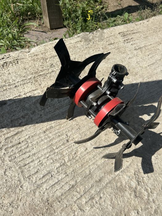 Cultivator pentru motocoasa