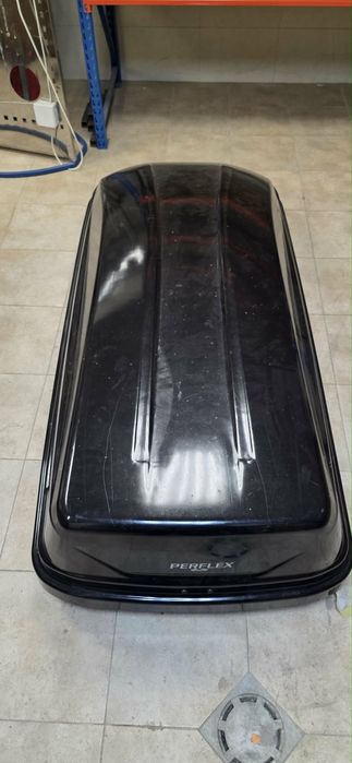 Бокс - багажник за покрив на автомобил