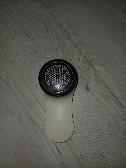 Aparat pentru scame