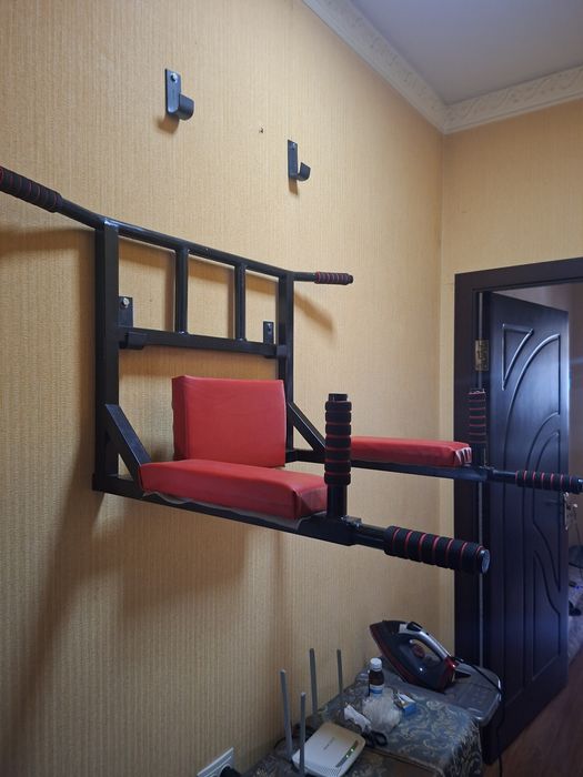 Продается турник брусья 3/1