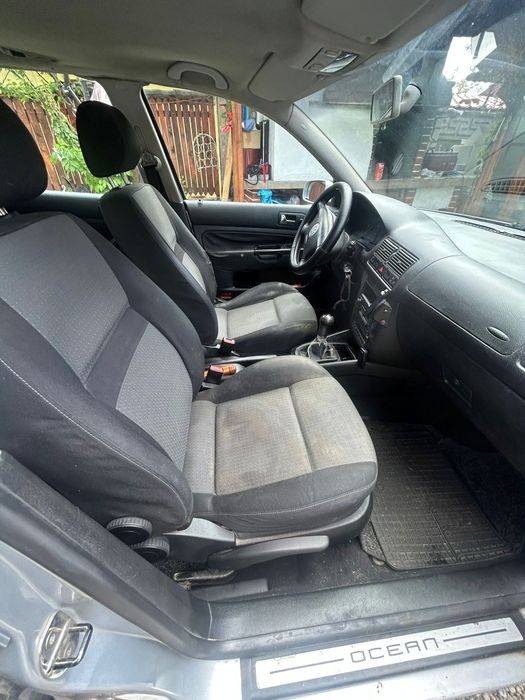 VOLKSWAGEN Golf 2003 — imagine 5