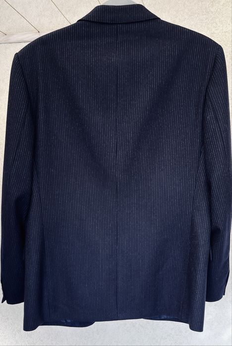 Елегантен класически костюм Hiller за официални поводи