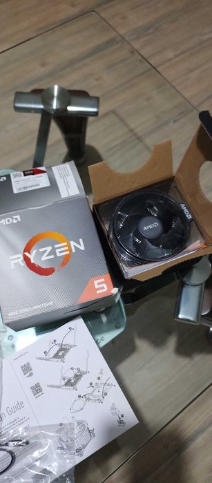 Продавам чисто нов AMD Wraith Stealth AM4 охладител (с паста)