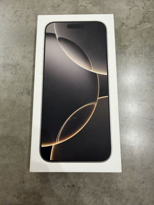 Продавам iPhone 16 pro max 256 gb Natural Titanium