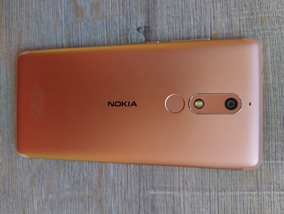 Продавам Nokia 5.1,Nokia 3.1 чисто нови телефони от Германия 16GB 2RAM