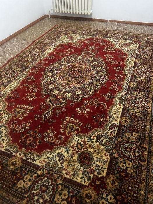 Ковры 2 шт 10000