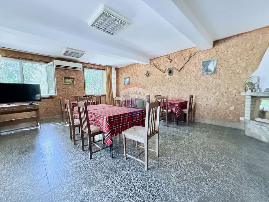 Продава се Къща в с. Аспарухово, Област Варна - 234 кв.м за 828 €/кв.м - Снимка #3