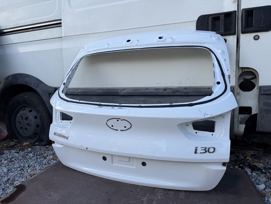 Капак Hyundai I30 2017 год.-